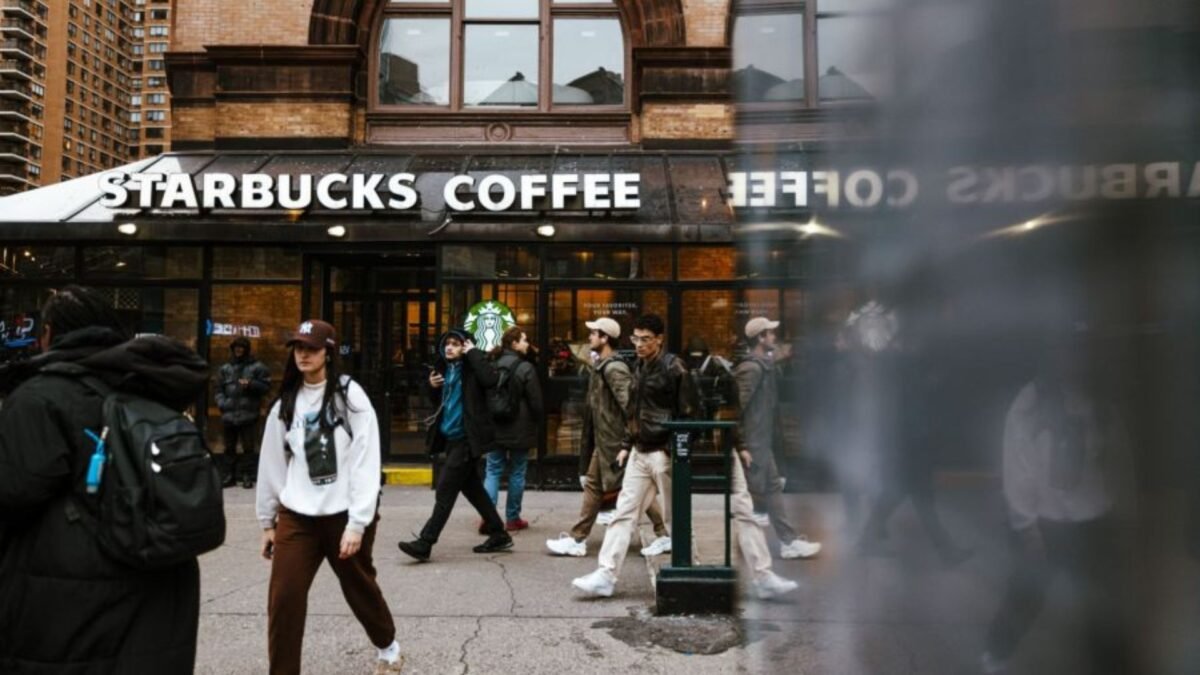 Starbucks Hadapi Dampak Boikot Anti-Israel Di Malaysia